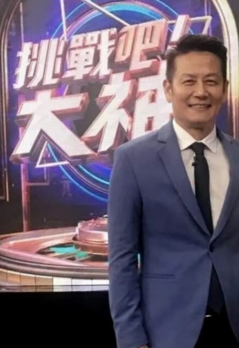 云盘泄密饥渴大奶妹跟网友见面想被肏心情 - 51视频
